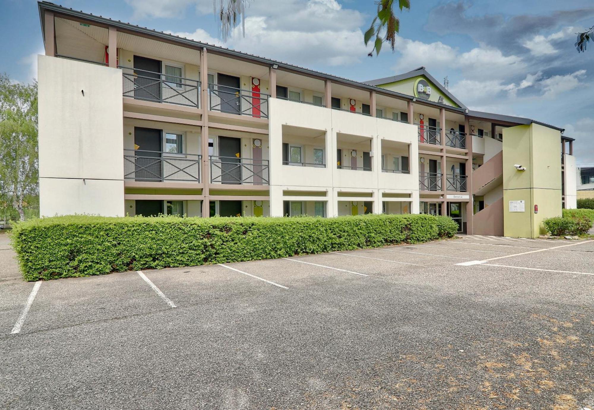 B&B Hotel Clermont-Ferrand Le Brezet Aeroport 외부 사진