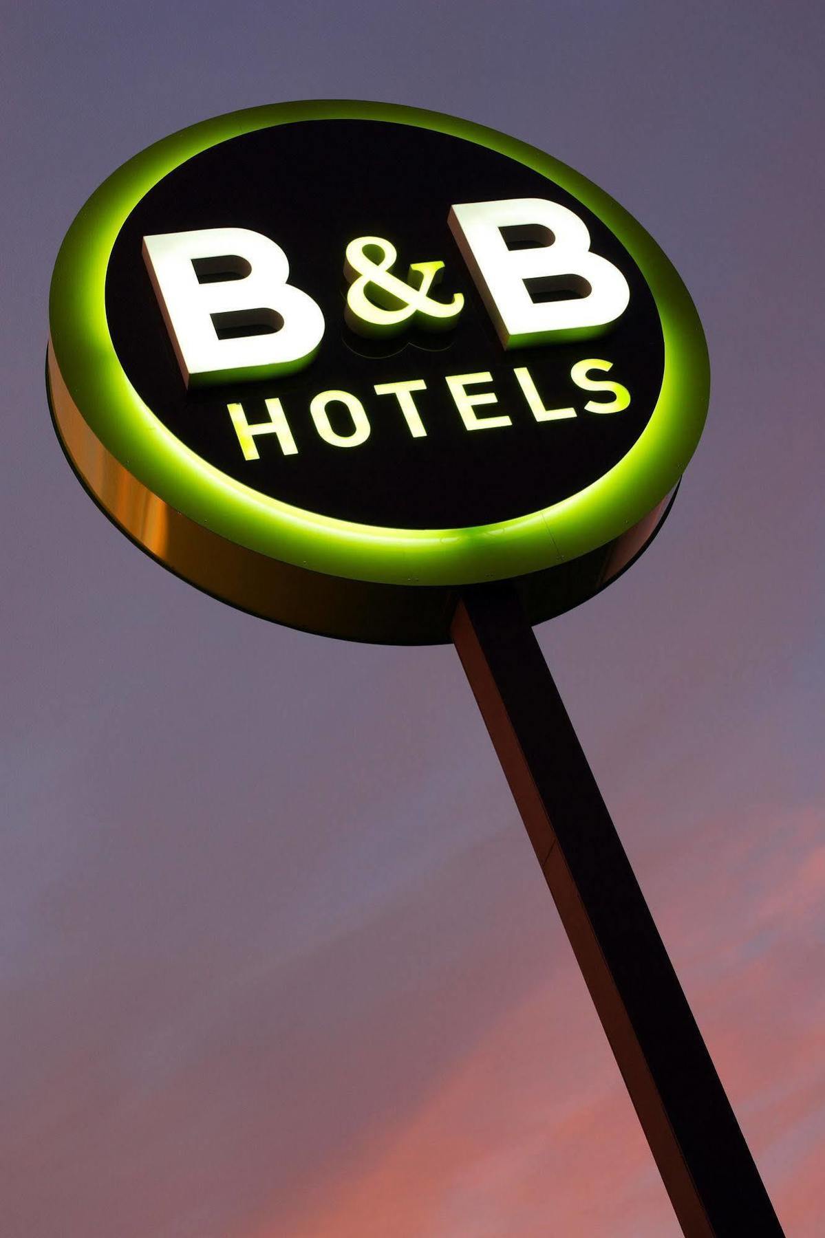 B&B Hotel Clermont-Ferrand Le Brezet Aeroport 외부 사진